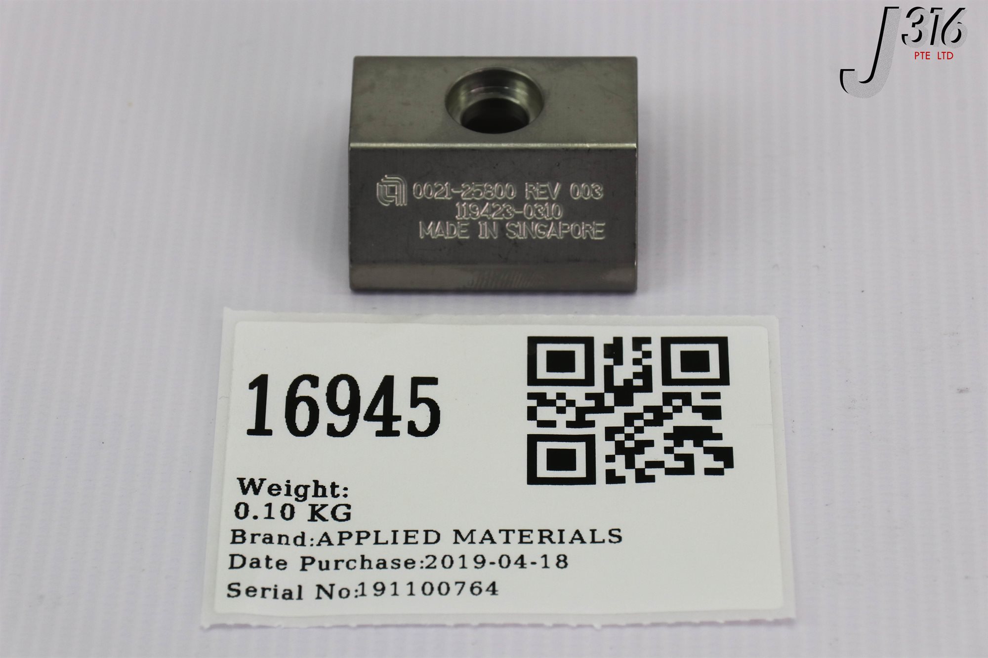 n.com様 16945 APPLIED MATERIALS 300MM SPD SLIT VALVE DOOR CLAMP 0021-25800
